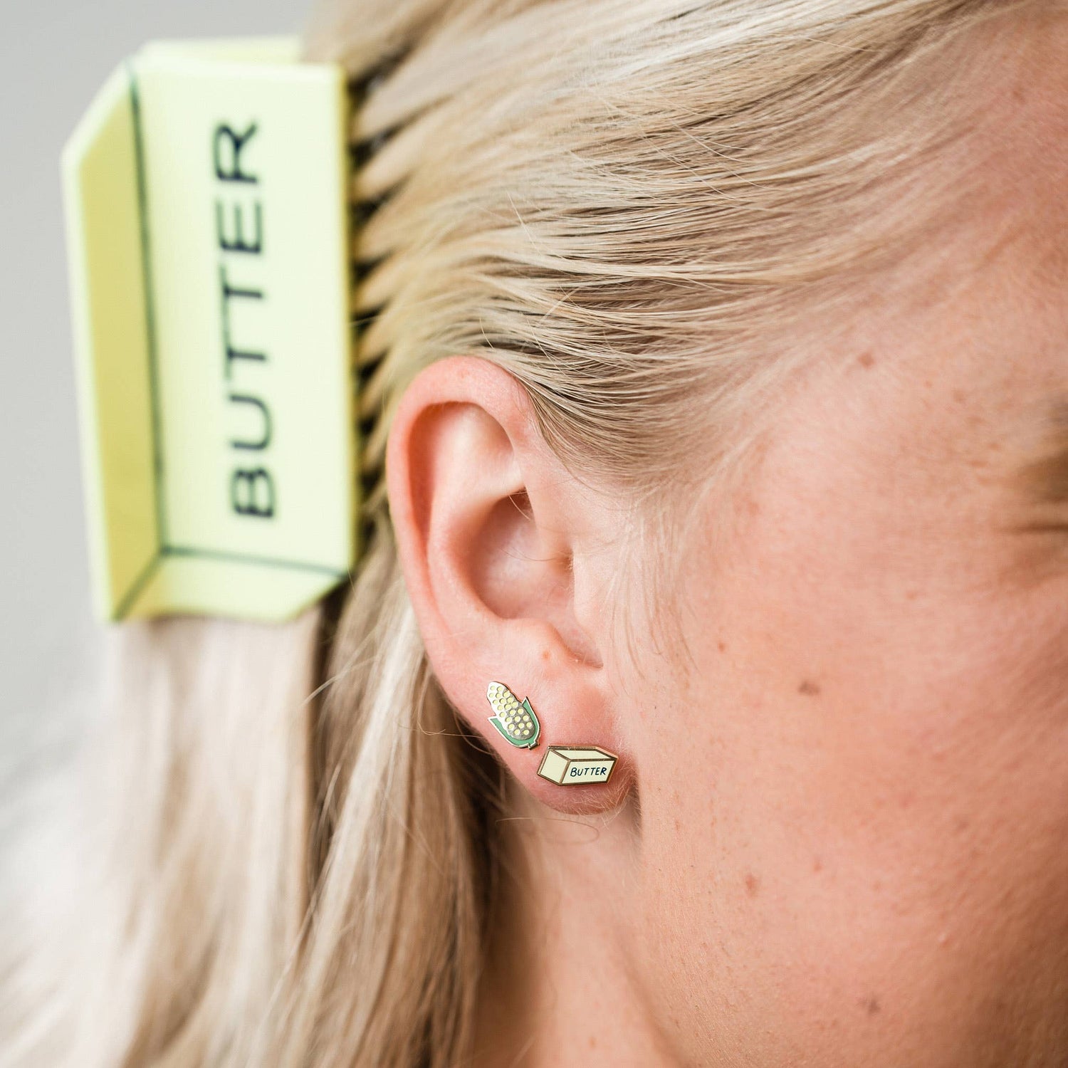 Butter Enamel Studs