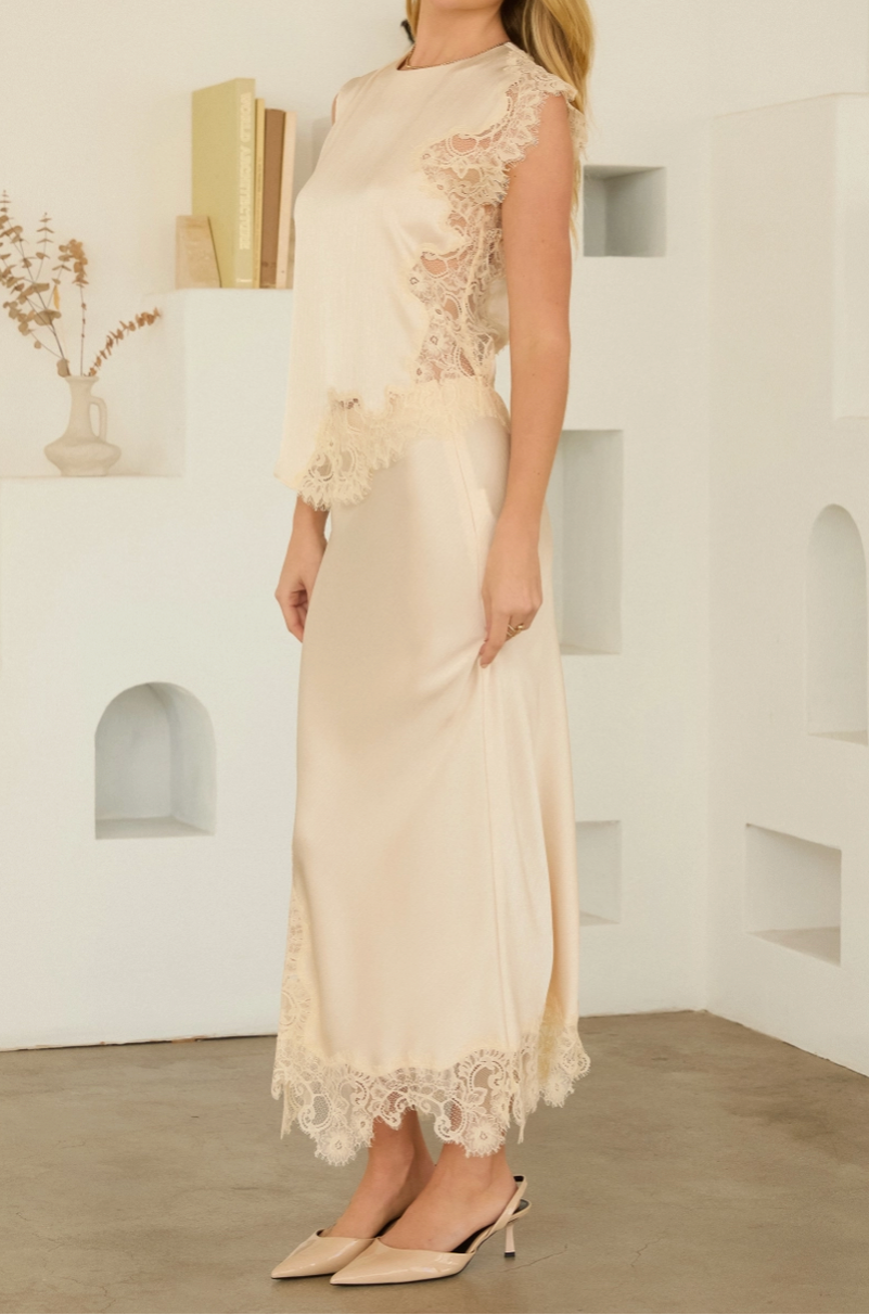 Sherry Lace Blouse