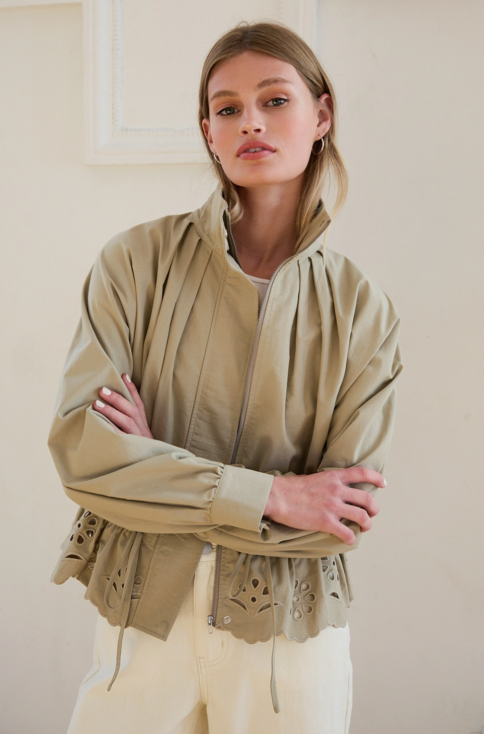 Pleated High-Neck Eyelet Scallop Jacket